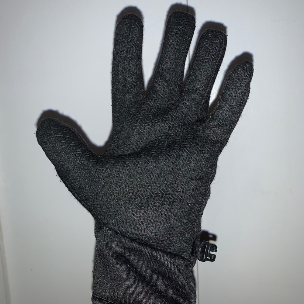 Black gloves